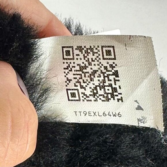 Ugg Australia Black Classic Tall Sheepskin Boots # 5815 Size 8 - Picture 9 of 10